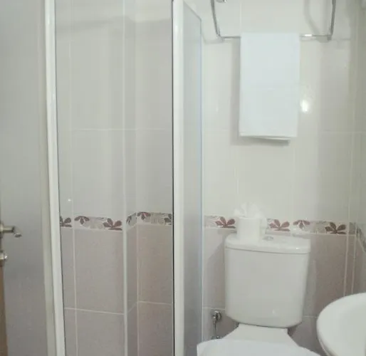 מלון Isabel Butik